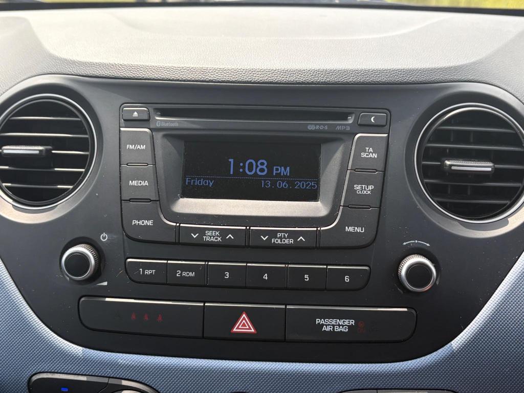 
								2015 Hyundai i10 1.0L Premium – £1250 full									