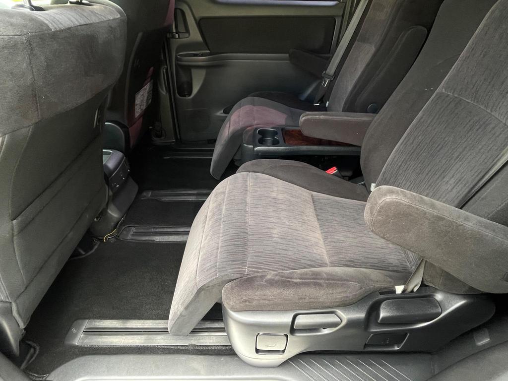 
								2014 Toyota Vellfire 2.4L Z Edition 4WD – £1800 full									