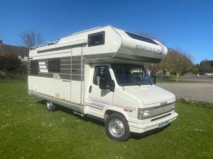 1992 Hymer C64 Motorhome 2.5L Diesel – £1360