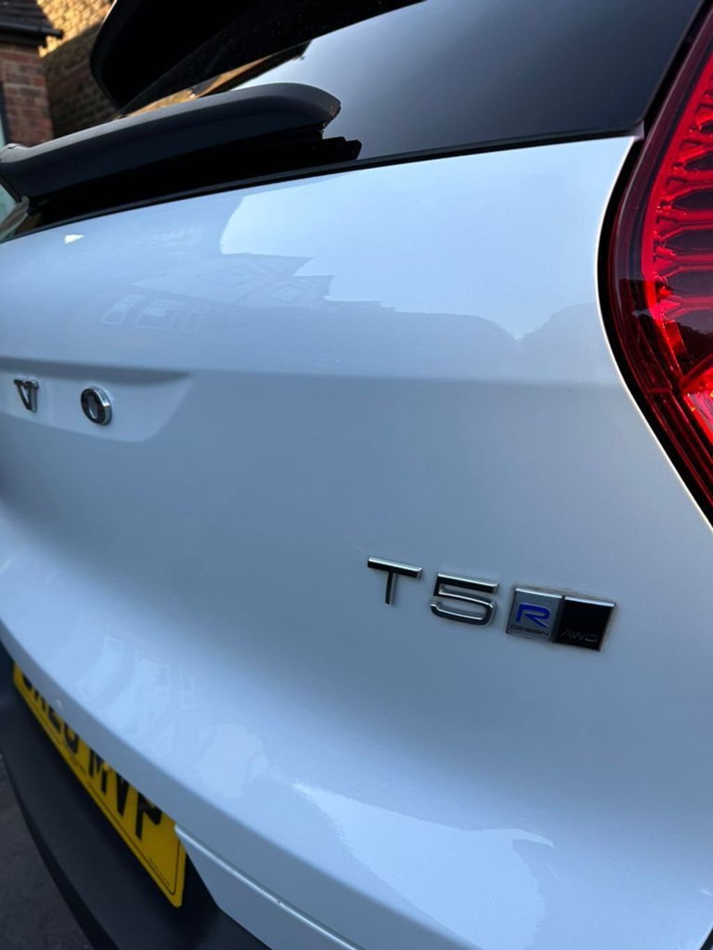 
								2020 Volvo XC40 R-DESIGN PRO 2.0L T5 R-Design Pro AWD – £4500 full									