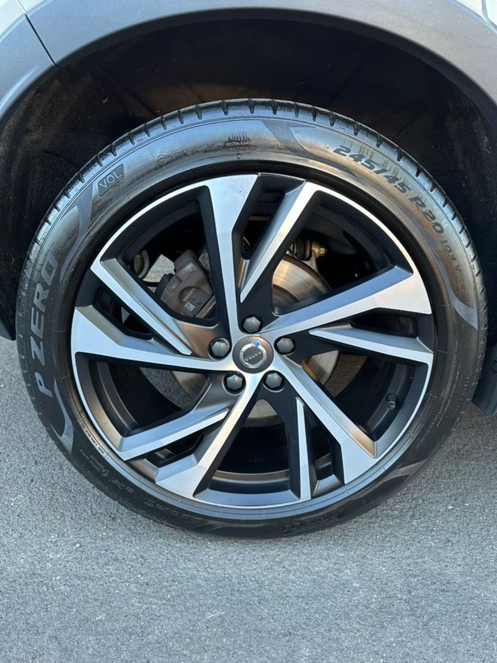 
								2020 Volvo XC40 R-DESIGN PRO 2.0L T5 R-Design Pro AWD – £4500 full									