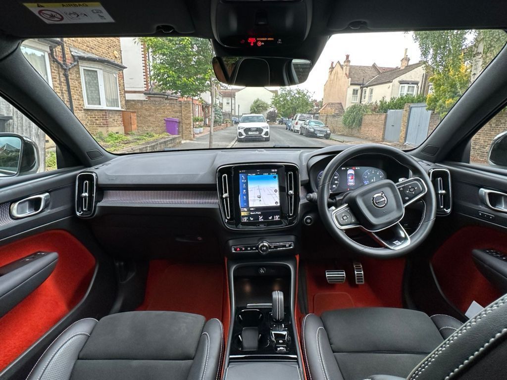 
								2020 Volvo XC40 R-DESIGN PRO 2.0L T5 R-Design Pro AWD – £4500 full									