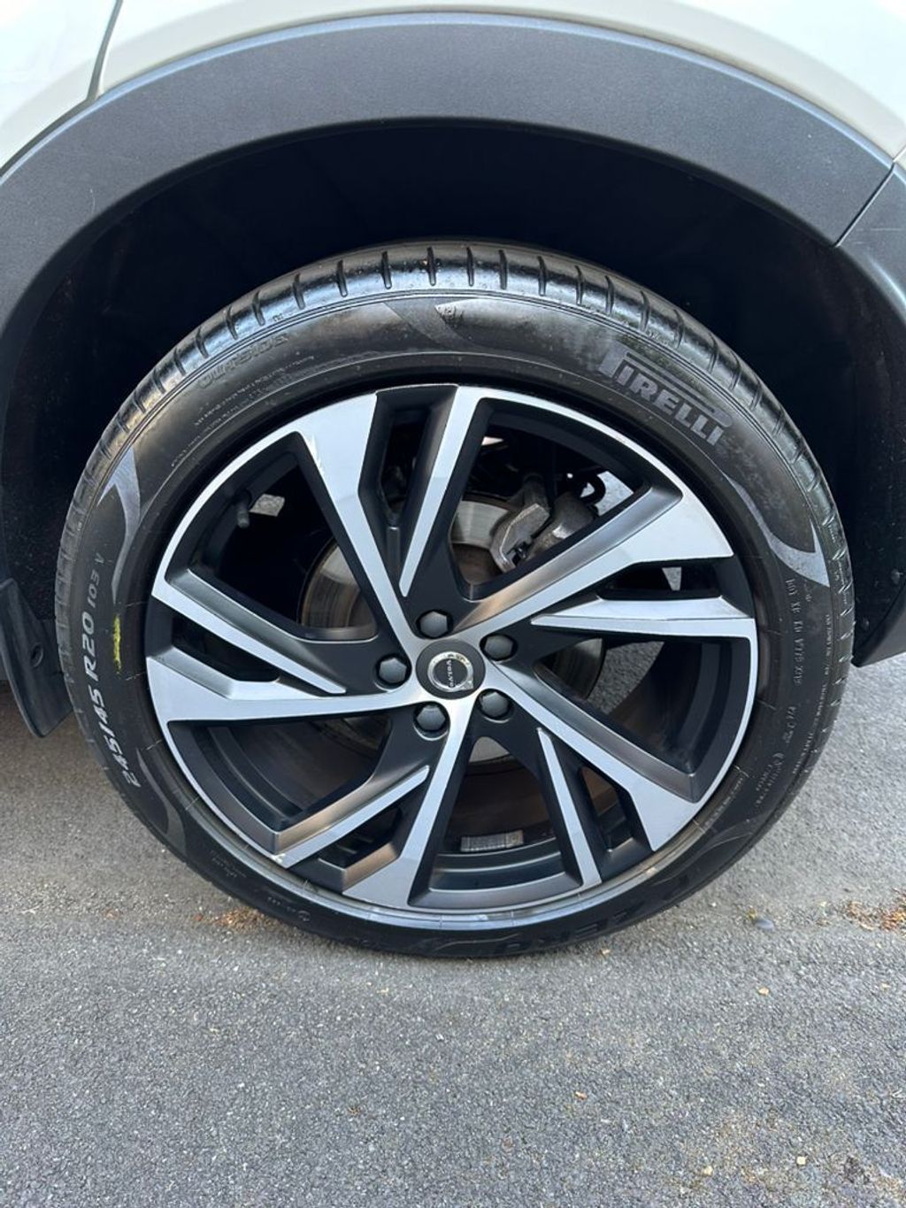 
								2020 Volvo XC40 R-DESIGN PRO 2.0L T5 R-Design Pro AWD – £4500 full									