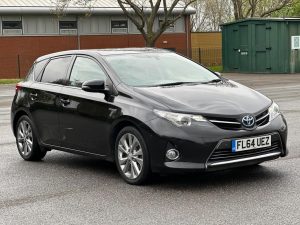 2014 Toyota Auris 1.8L VVT-h Petrol Hybrid – £1545