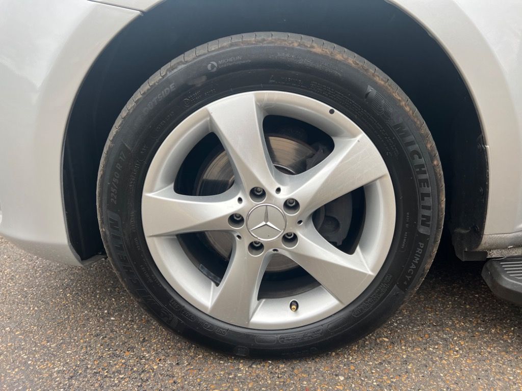 
								2017 Mercedes-Benz Vito 2.1L 114 BlueTEC G-Tronic+ – £4000 full									