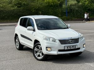 2011 Toyota RAV4 2.2L D-CAT SR – £1680