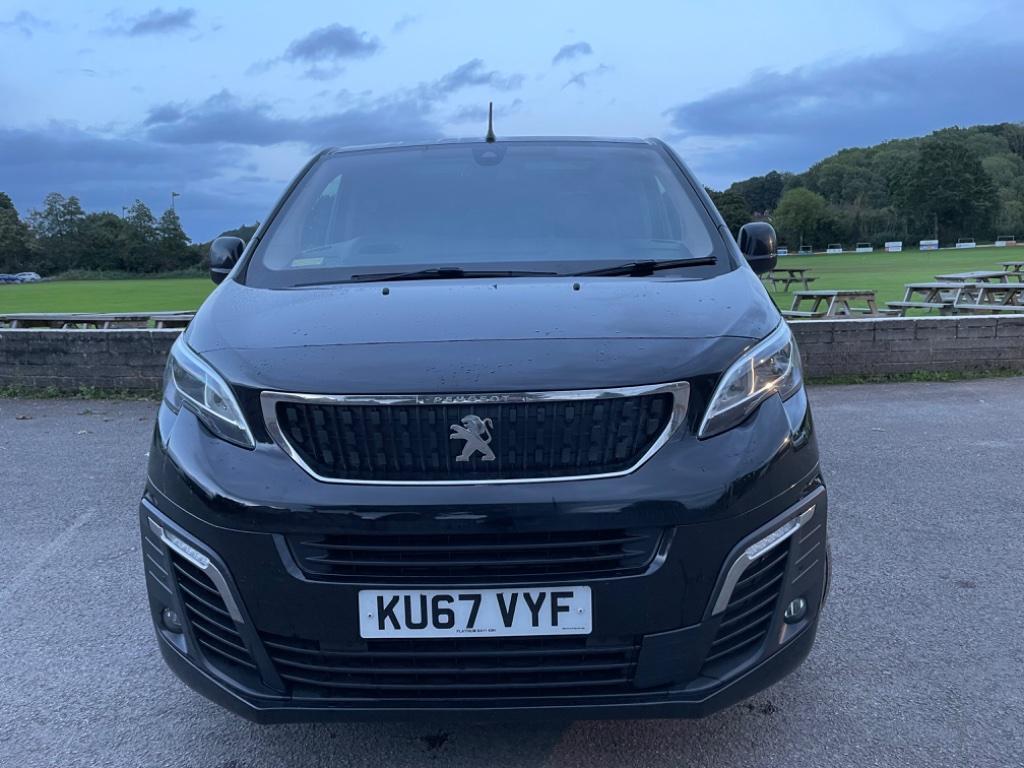 
								2017 Peugeot Traveller 2.0L BlueHDi Allure EAT6 MWB – £4300 full									