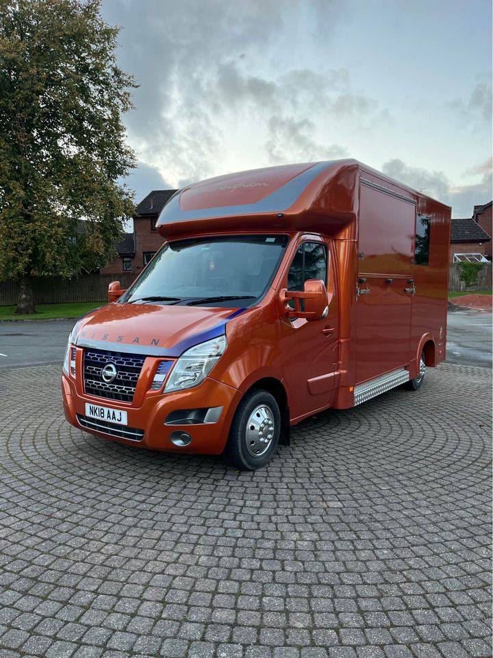 
								2018 Nissan NV400 2.3L 3.5T New Build Fotheringham 35 – £4000 full									