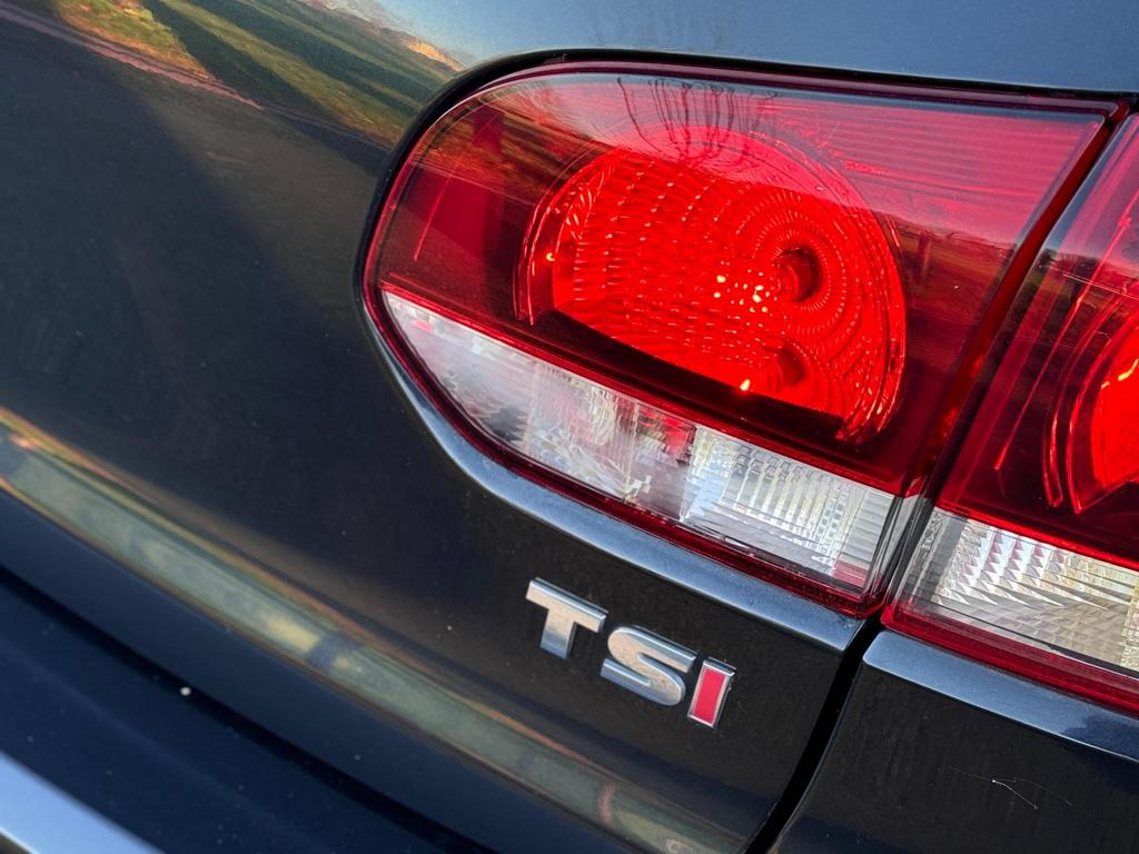 
								2012 Volkswagen Golf 6 1.4L TSI – £1450 full									