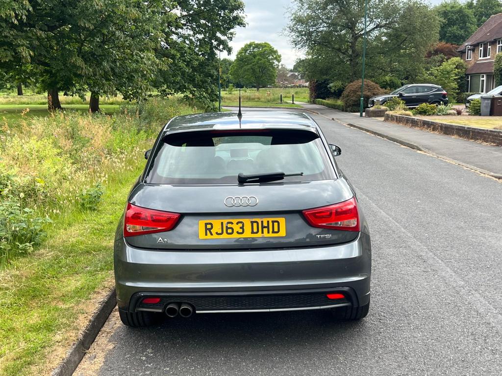 
								2014 Audi A1 1.4L TFSI S Tronic – £1460 full									