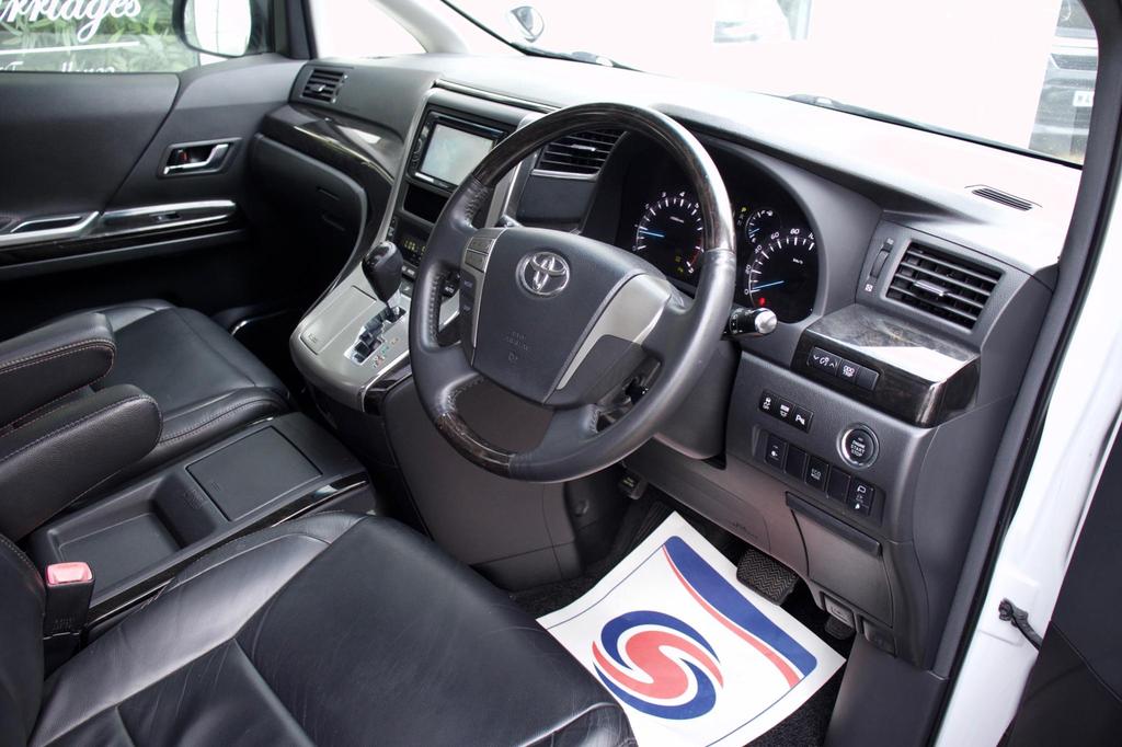 
								2014 Toyota Vellfire 2.4L Premium Modellista – £2000 full									