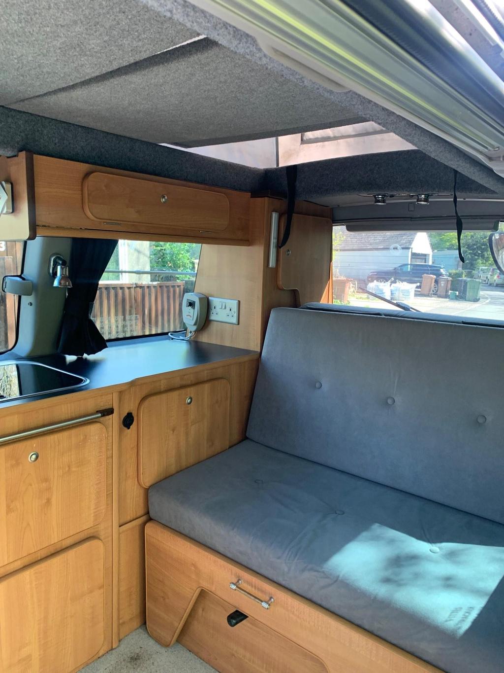 
								1997 Toyota Hiace Regus Camper Van 3.0L Diesel – £1450 full									
