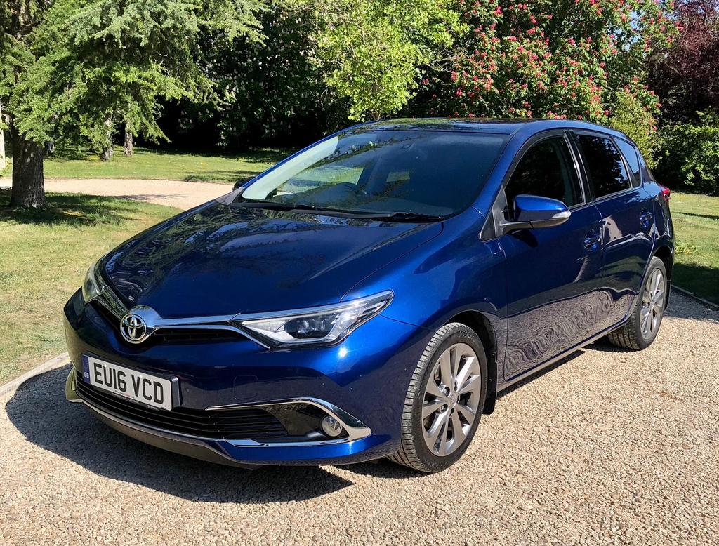 
								2016 Toyota Auris 1.2L VVT-i Excel – £1720 full									