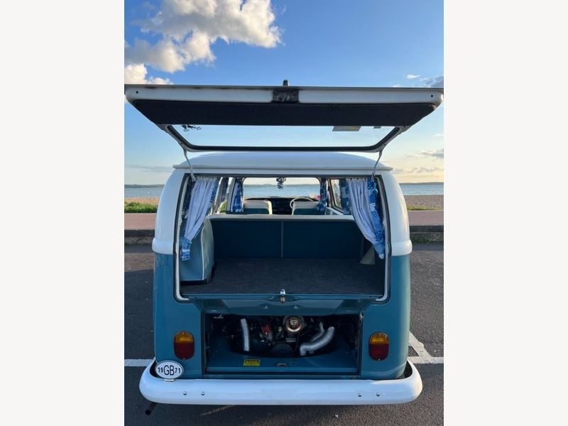 
								1971 Volkswagen Camper T2 Early Bay – £4000 full									