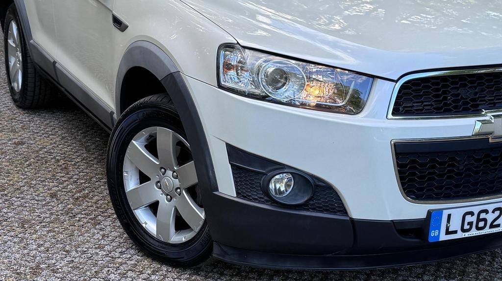 
								2012 Chevrolet Captiva 2.2L VCDi LT – £1350 full									