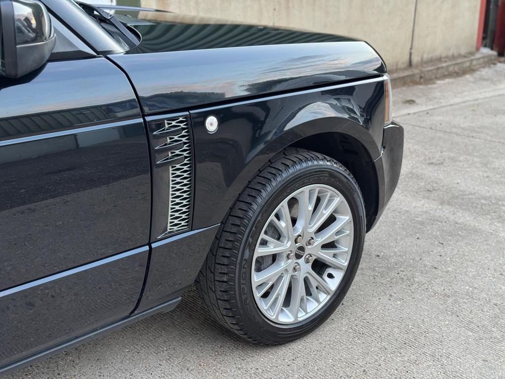 
								2012 Land Rover Range Rover 4.4L TD V8 – £1650 full									