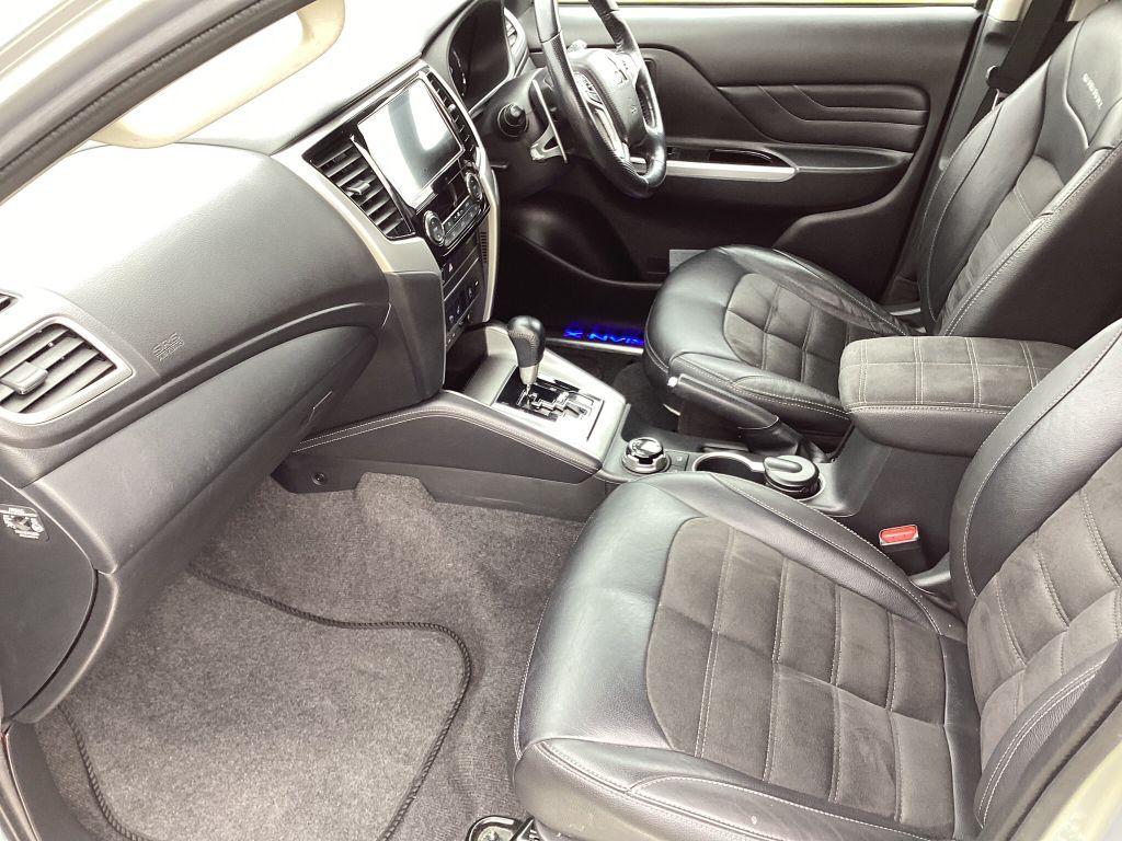 
								2020 Mitsubishi L200 2.2L DI-D DC Barbarian X Auto – £4700 full									