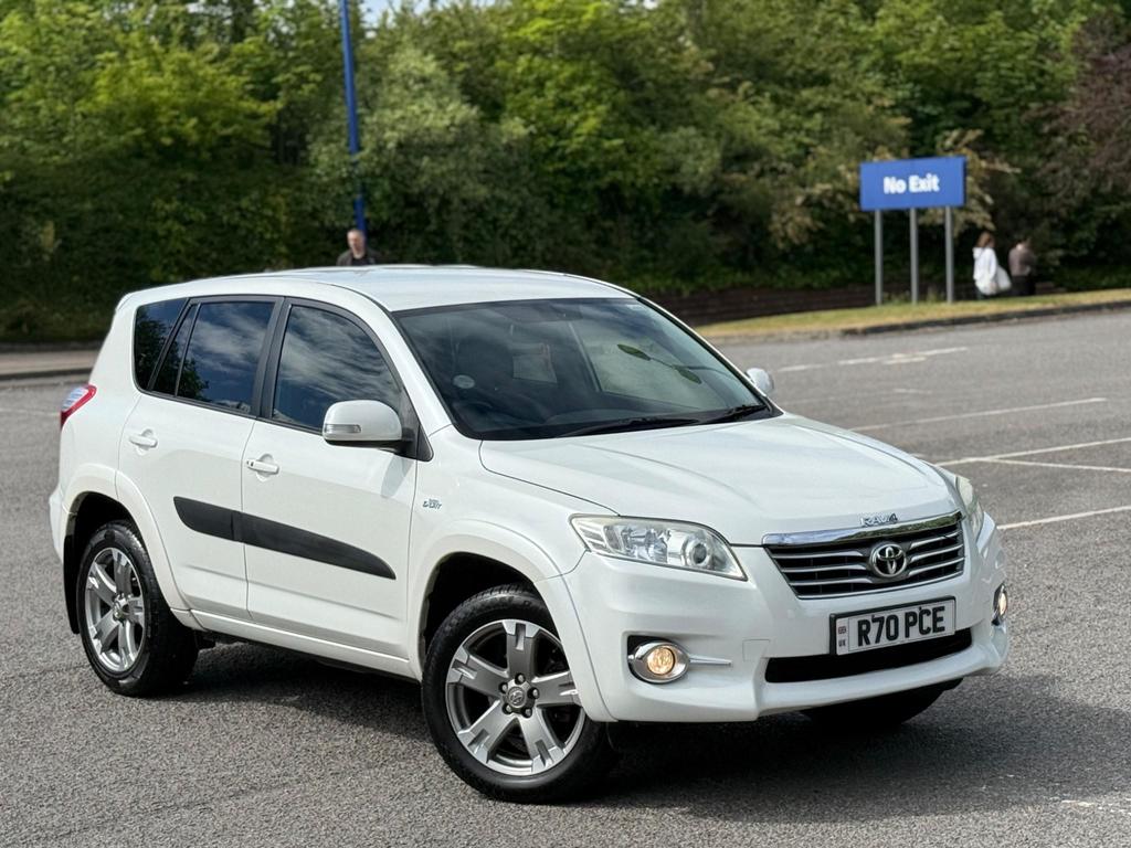 
								2011 Toyota RAV4 2.2L D-CAT SR – £1680 full									