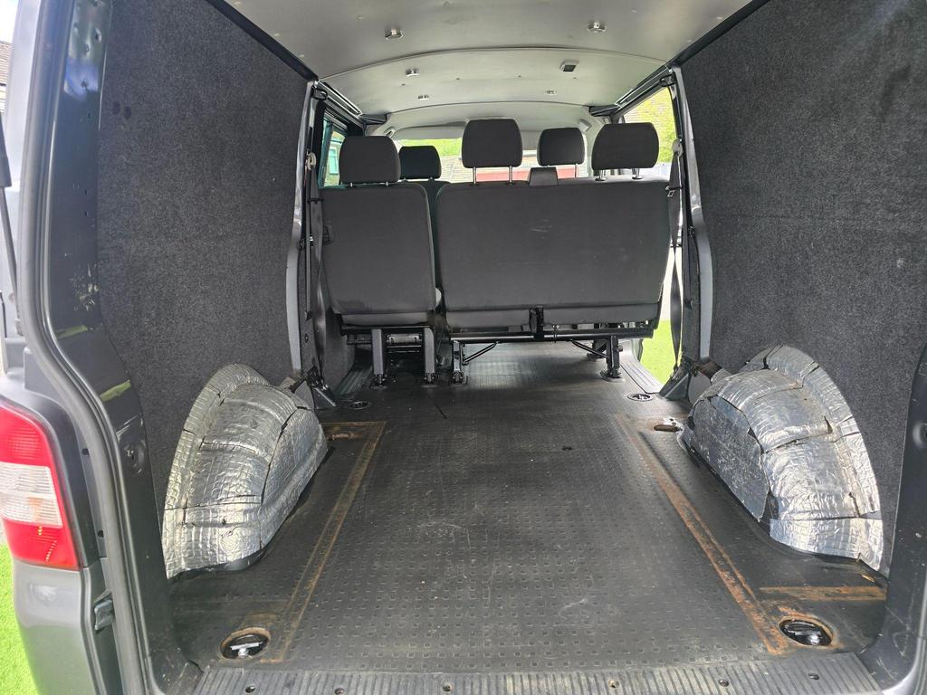 
								2012 Volkswagen Transporter T32 Kombi 2.0L BiTDI – £1850 full									