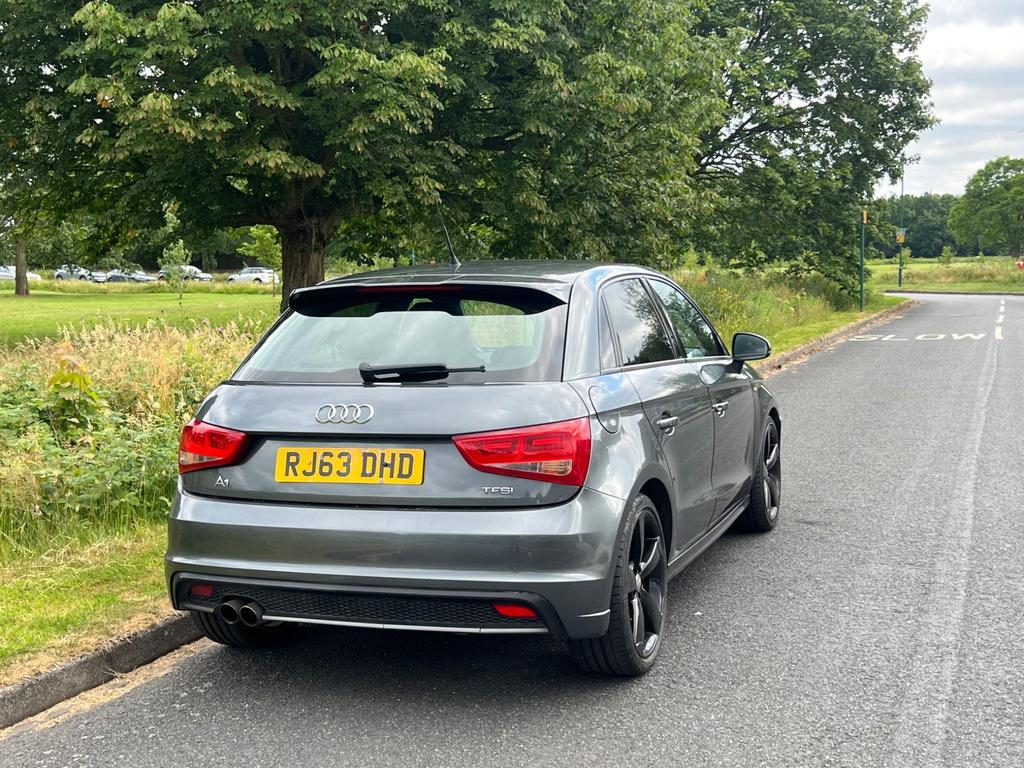 
								2014 Audi A1 1.4L TFSI S Tronic – £1460 full									