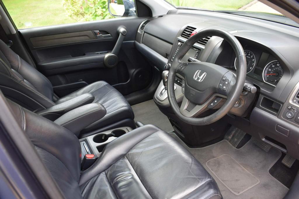 
								2010 Honda CR-V EX 2.0L – £1400 full									
