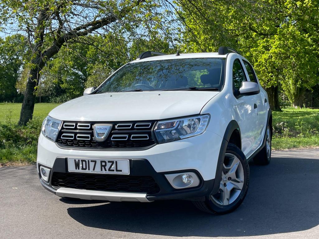 
								2017 Dacia Sandero Stepway 0.9L TCe Ambiance – £1350 full									