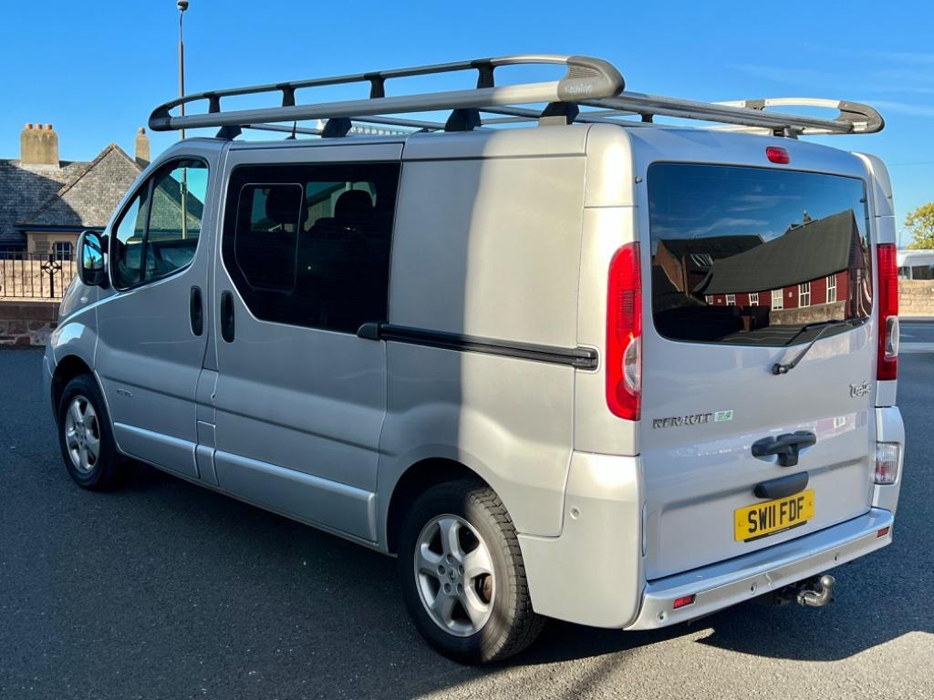 
								2011 Renault Trafic 2.0L dCi SL27 – £3150 full									