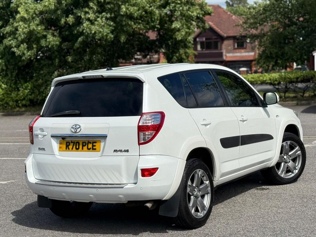
								2011 Toyota RAV4 2.2L D-CAT SR – £1680 full									