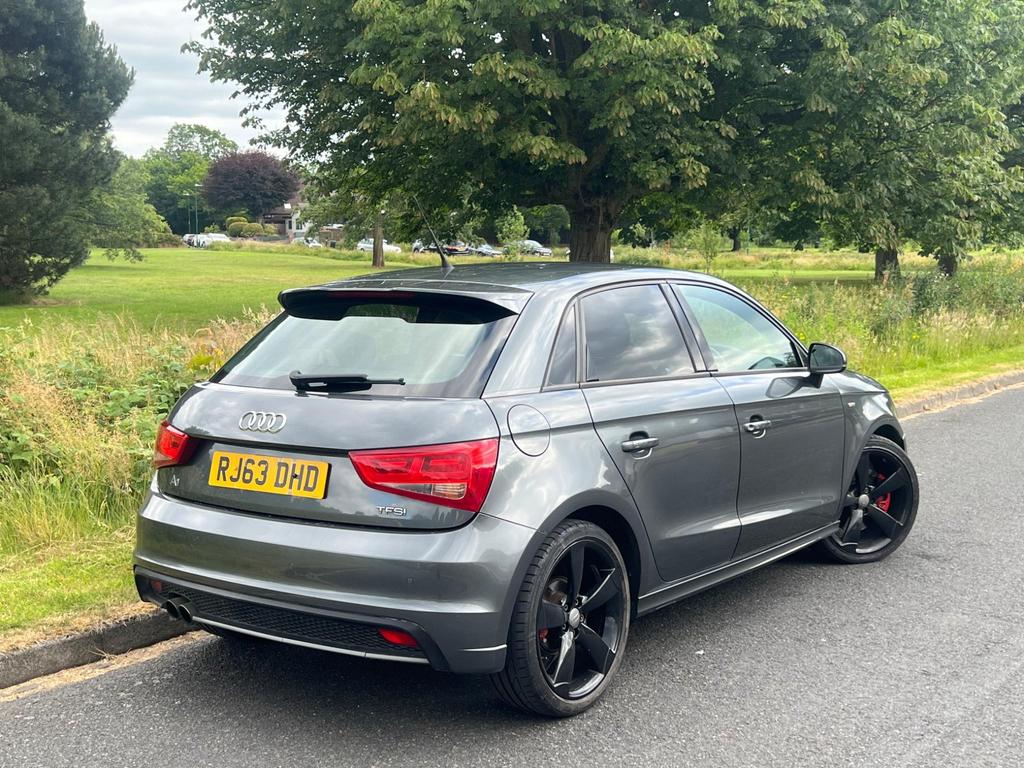 
								2014 Audi A1 1.4L TFSI S Tronic – £1460 full									
