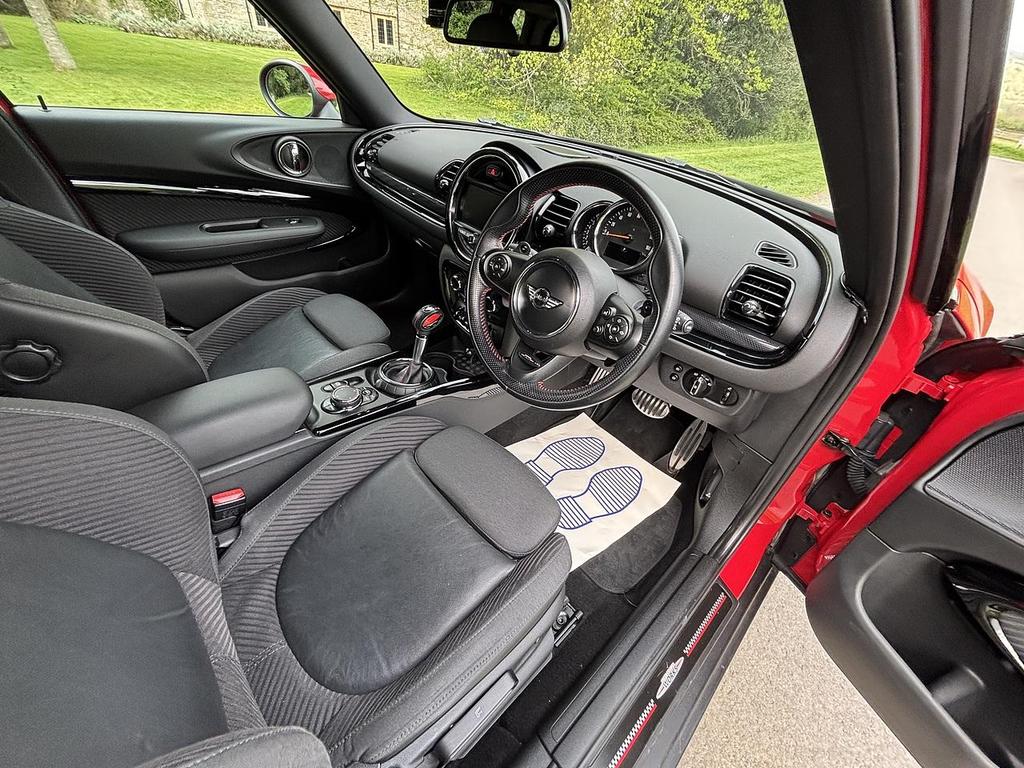 
								2016 MINI Clubman Cooper S 2.0L Estate – £1700 full									