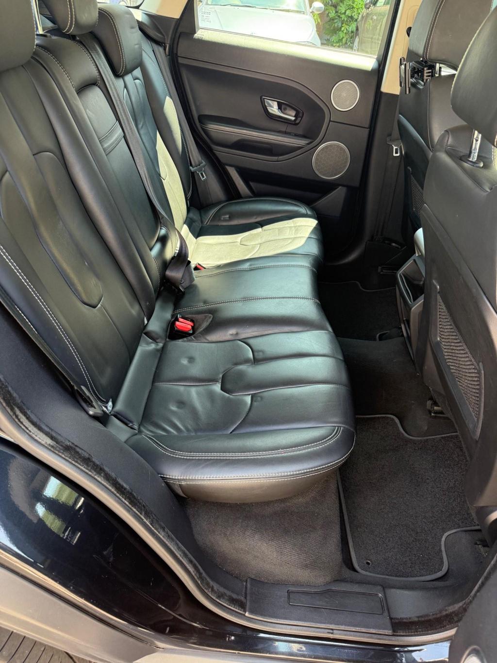 
								2011 Land Rover Range Rover Evoque 2.2L – £1700 full									