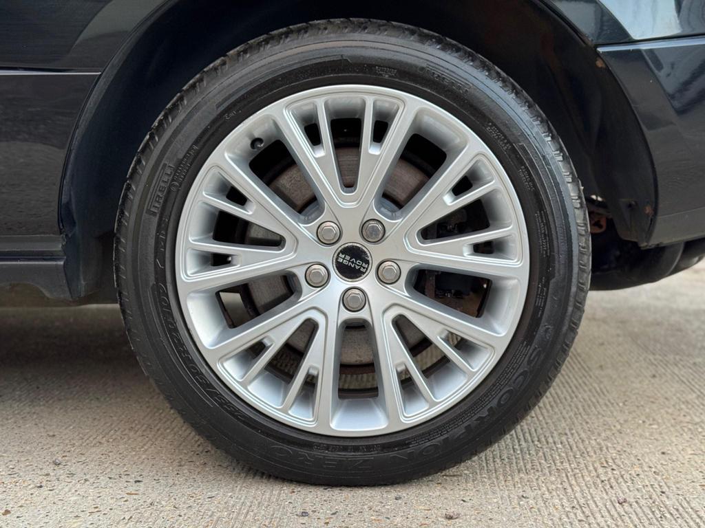 
								2012 Land Rover Range Rover 4.4L TD V8 – £1650 full									