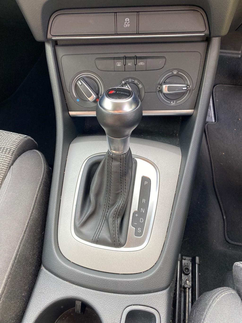 
								2013 Audi Q3 2.0L TFSI Quattro – £1550 full									