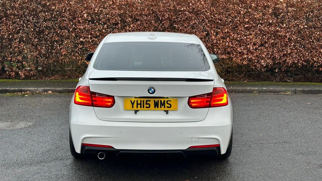 
								2014 BMW 3 Series 2.0L 320d M – £1750 full									