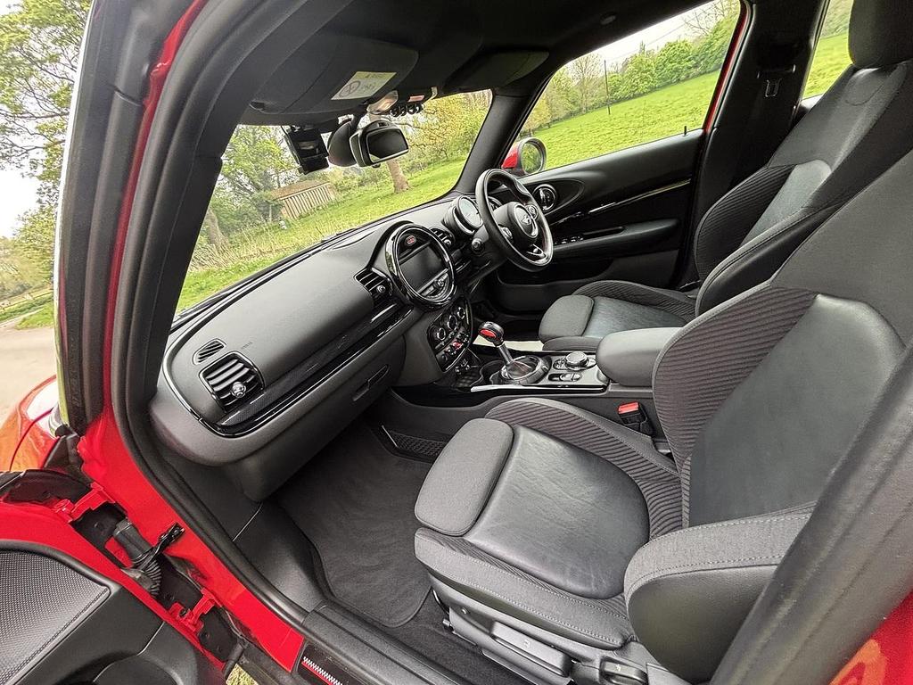
								2016 MINI Clubman Cooper S 2.0L Estate – £1700 full									
