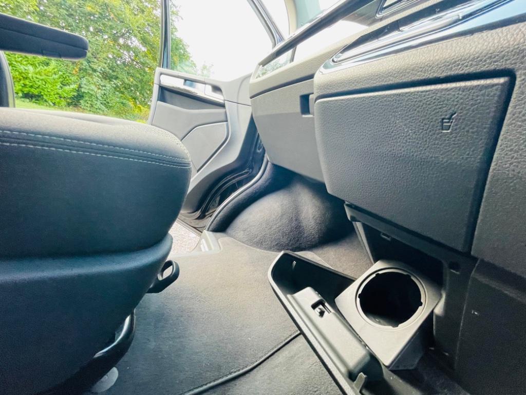 
								2016 Volkswagen Caravelle 2.0L BiTDI BlueMotion Tech SE – £6000 full									