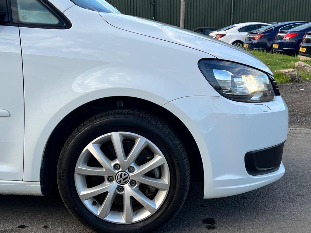 
								2015 Volkswagen Touran 1.4L TSI BlueMotion – £1650 full									