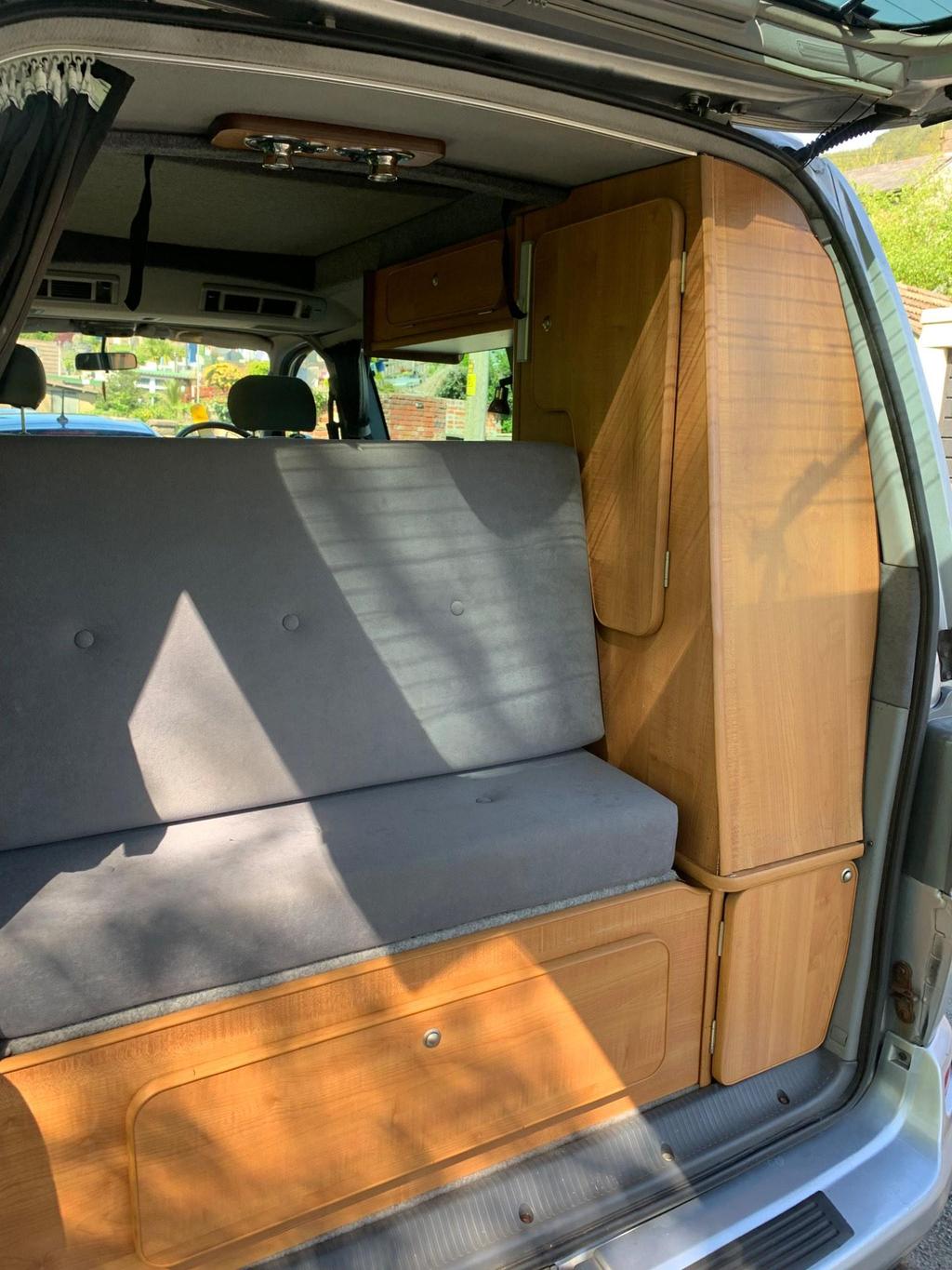 
								1997 Toyota Hiace Regus Camper Van 3.0L Diesel – £1450 full									