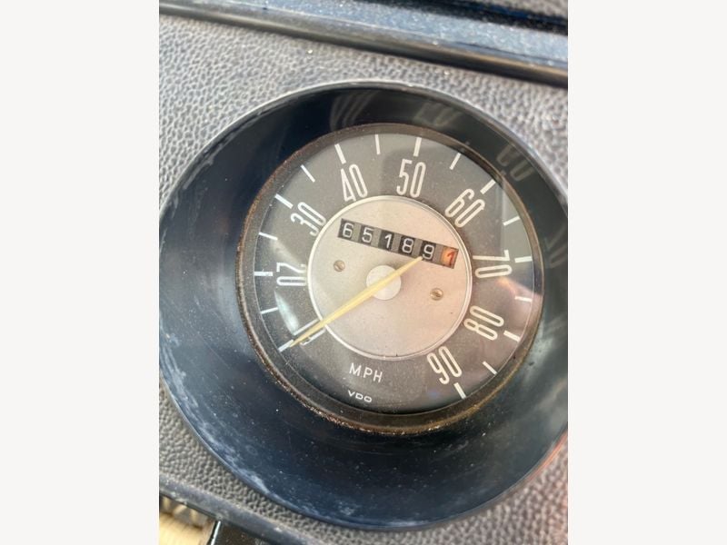 
								1971 Volkswagen Camper T2 Early Bay – £4000 full									