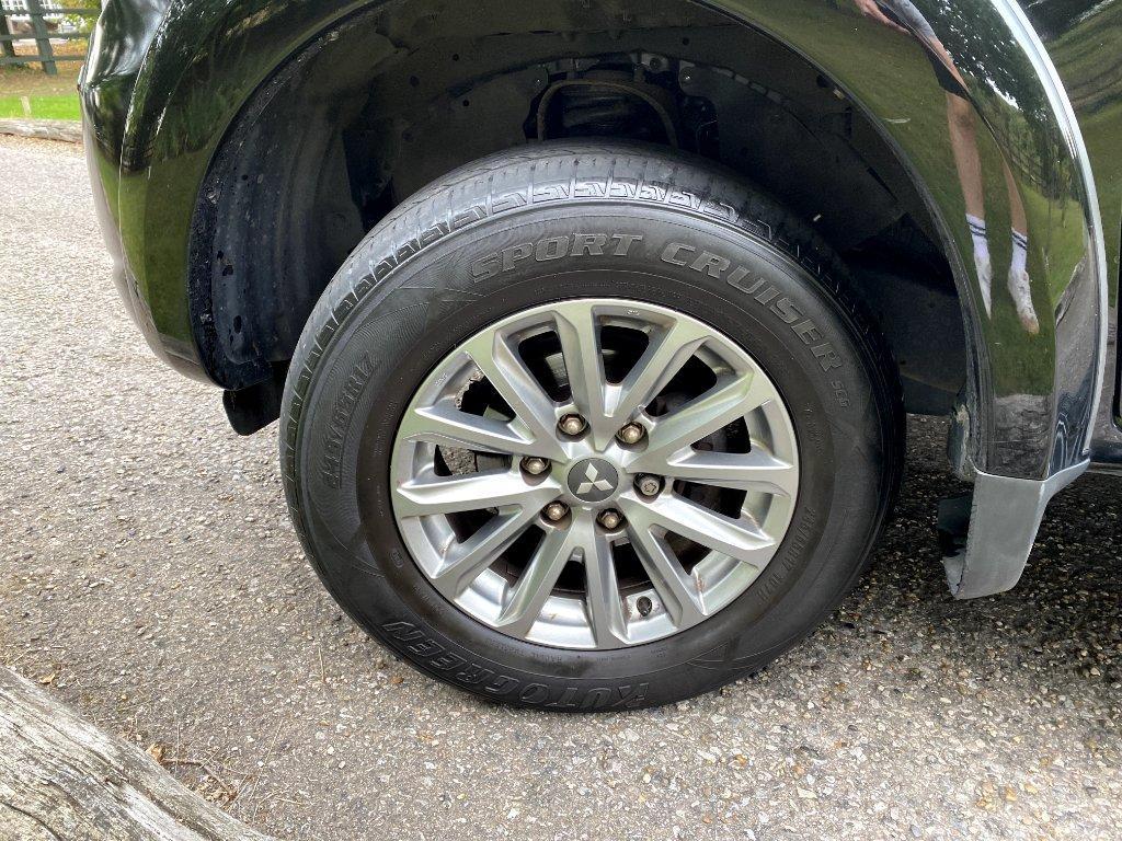 
								2016 Mitsubishi L200 2.4L DI-D DC Barbarian Pickup – £3400 full									