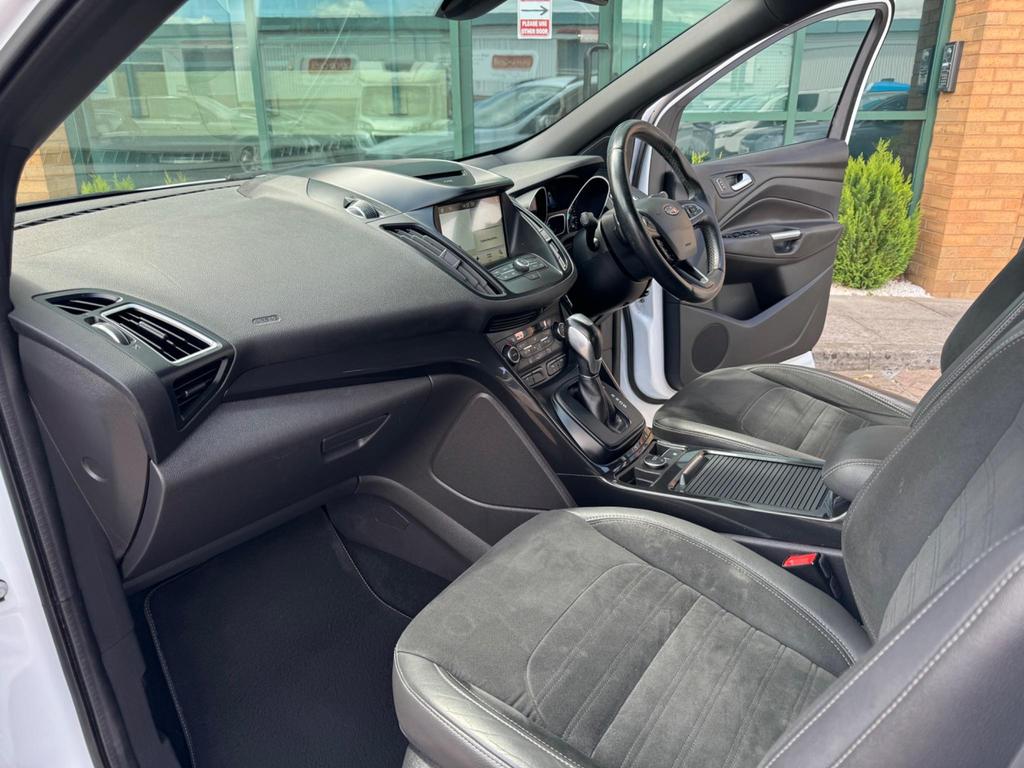 
								2017 Ford Kuga 1.5L TDCi ST-Line Powershift – £1750 full									