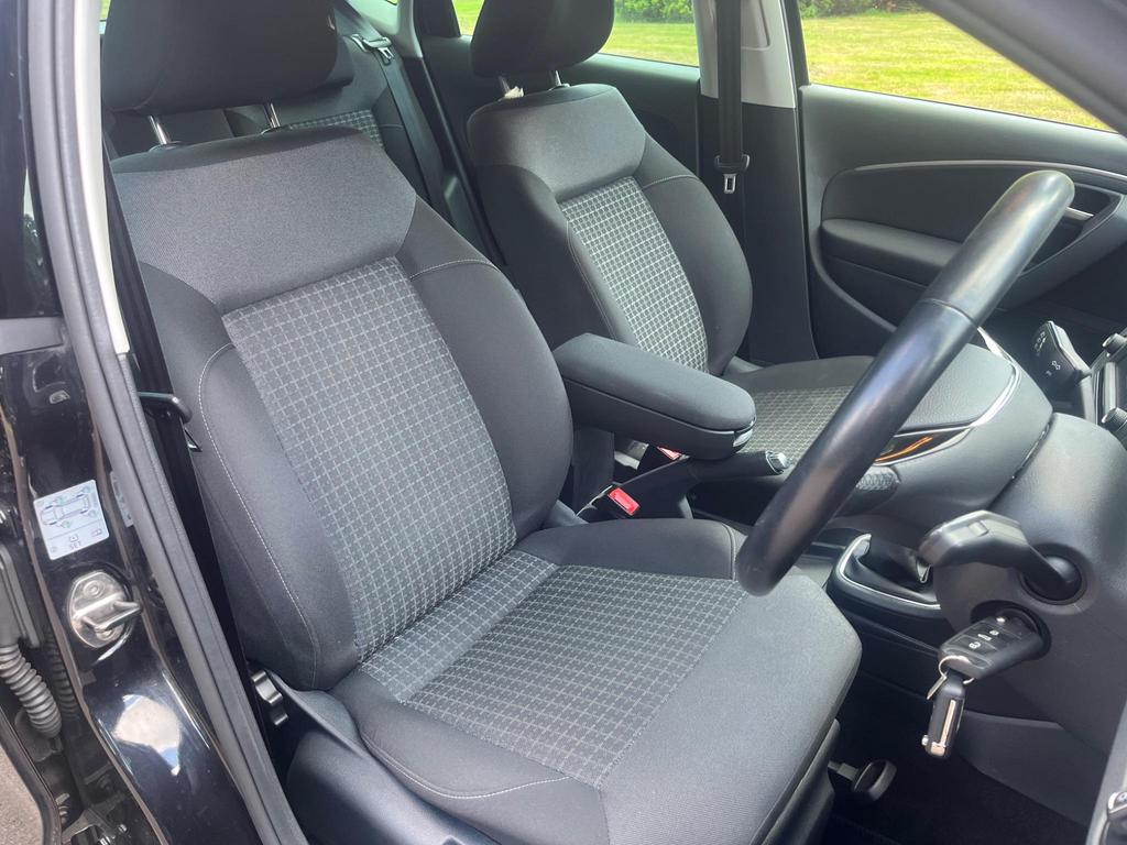 
								2017 Volkswagen Polo 1.2L TSI BlueMotion Tech – £1700 full									