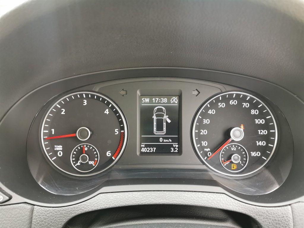 
								2015 Volkswagen Sharan 2.0L Diesel PANORAMIC ROOF – £3300 full									