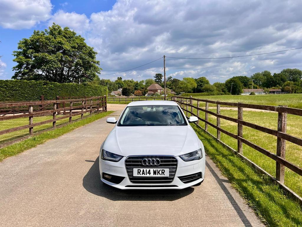 
								2014 Audi A4 1.4L TFSI CoD Multitronic SE – £1650 full									