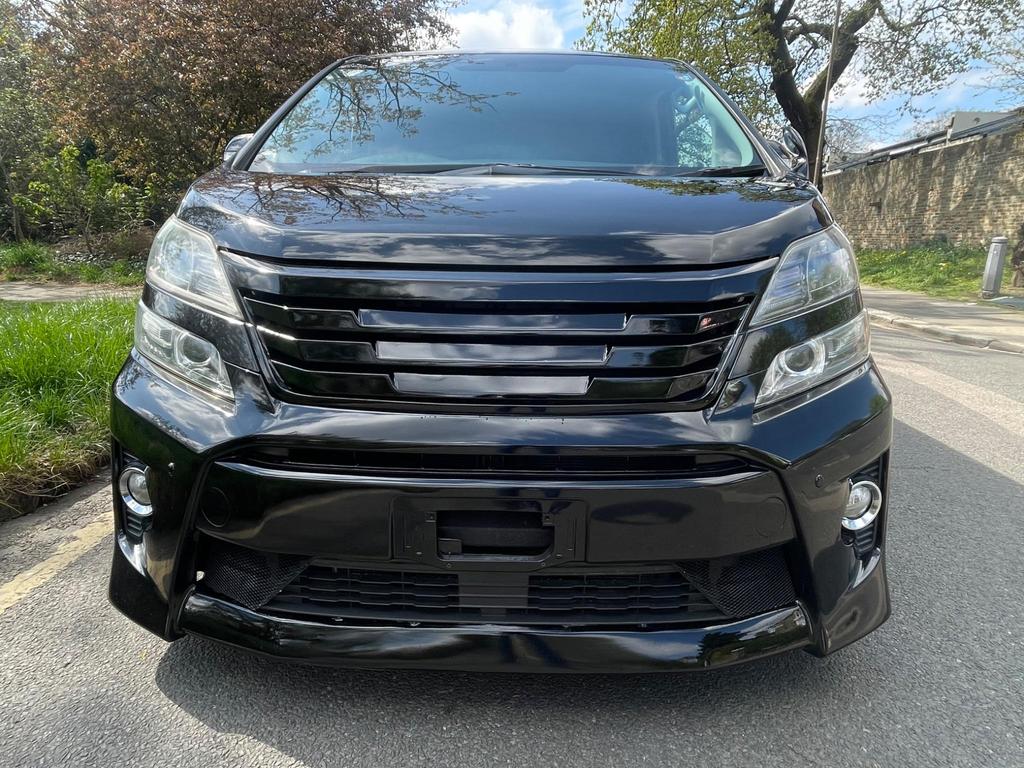 
								2014 Toyota Vellfire 2.4L Z Edition 4WD – £1800 full									