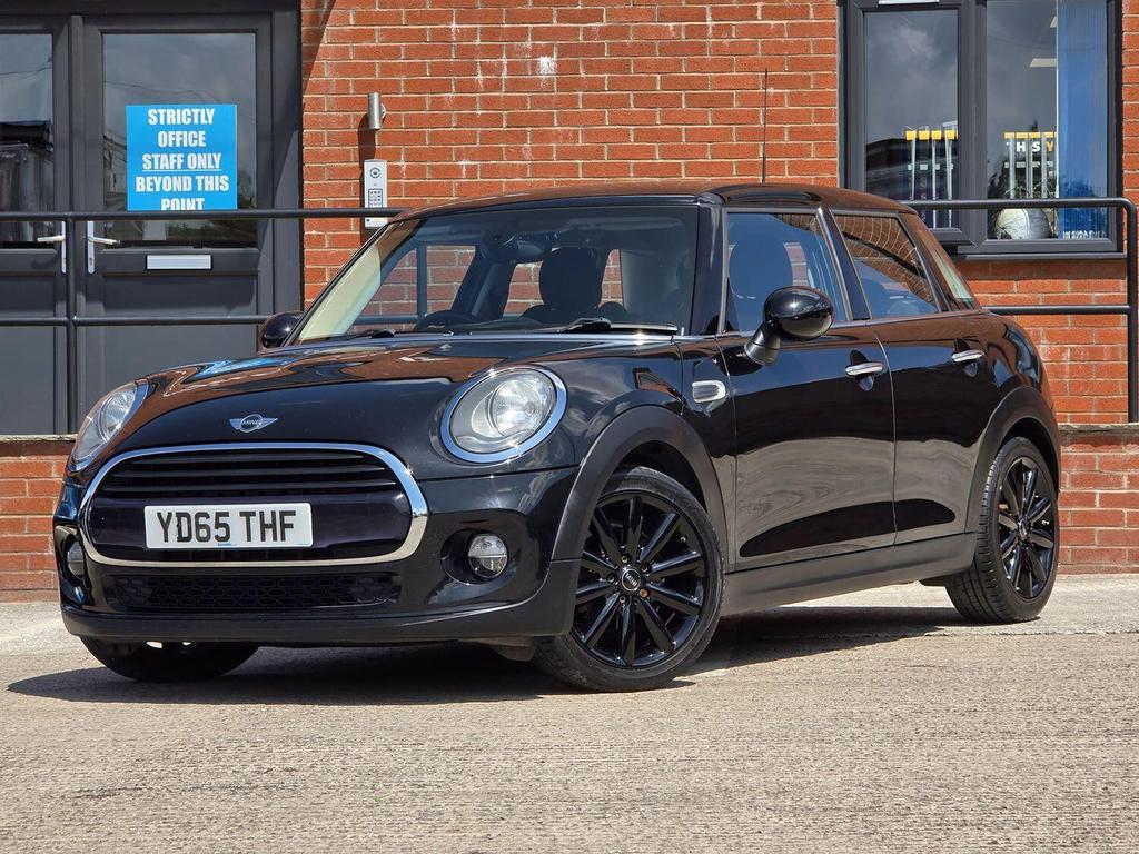 
								2015 MINI Hatch Cooper D 1.5L – £1680 full									