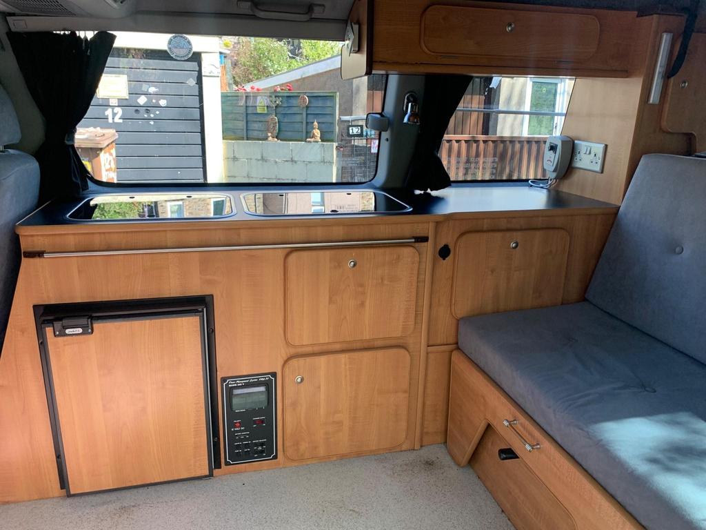 
								1997 Toyota Hiace Regus Camper Van 3.0L Diesel – £1450 full									