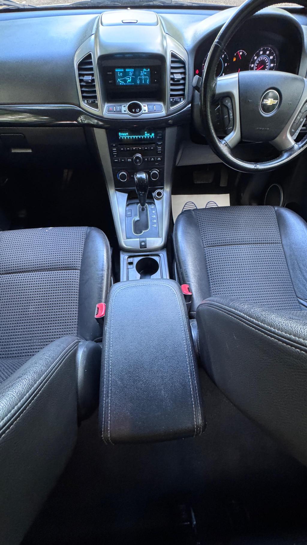 
								2012 Chevrolet Captiva 2.2L VCDi LT – £1350 full									