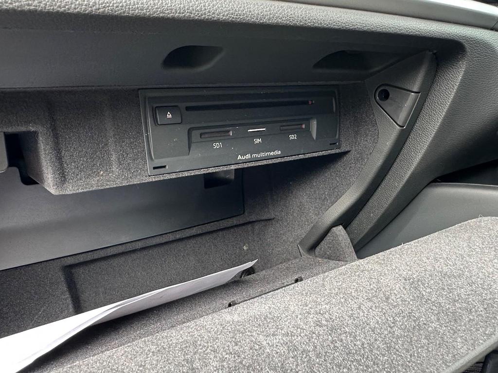 
								2014 Audi A3 1.4L TFSI CoD Sport Sportback S – £1600 full									