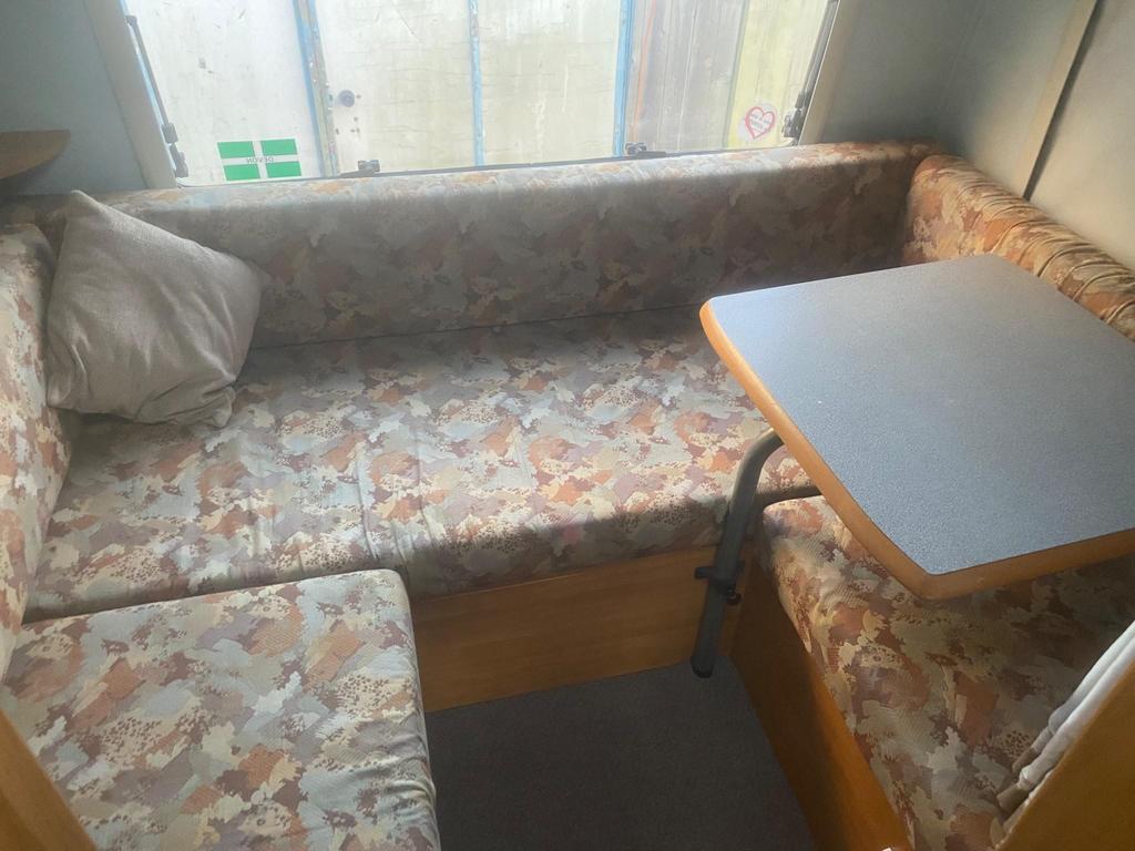 
								1992 Hymer C64 Motorhome 2.5L Diesel – £1360 full									